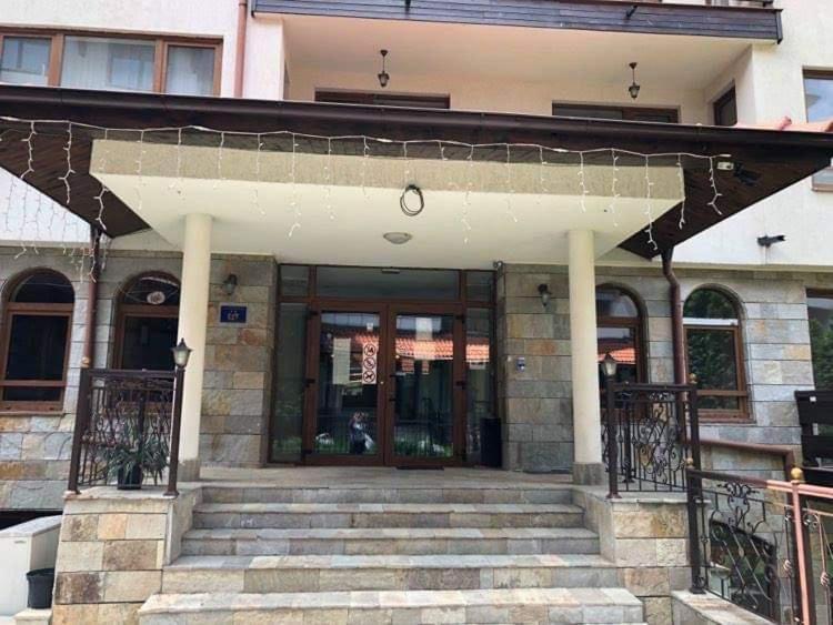 Gondolas Lodge Bansko Exterior foto